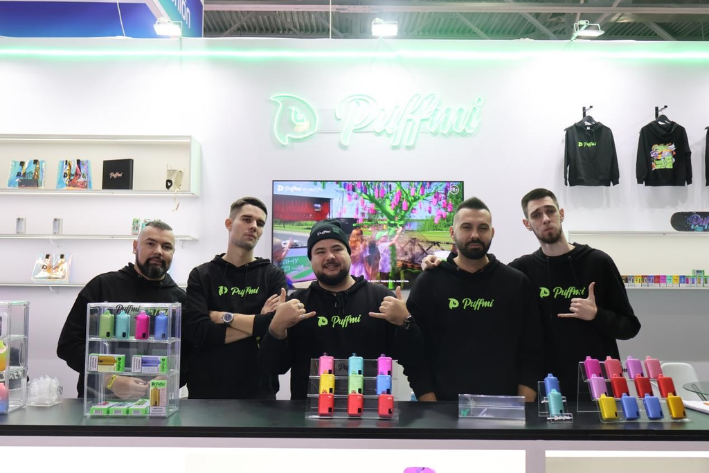 Puffmi Draws Crowds at Vape Club Show 2024 with Popular Models and Exclusive Previews